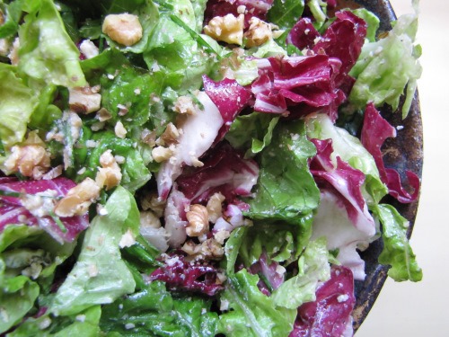 Gorgonzola and Toasted Walnut Salad | aDelightfulHome.com