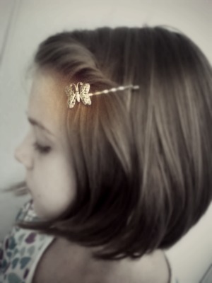 butterfly bobby pin