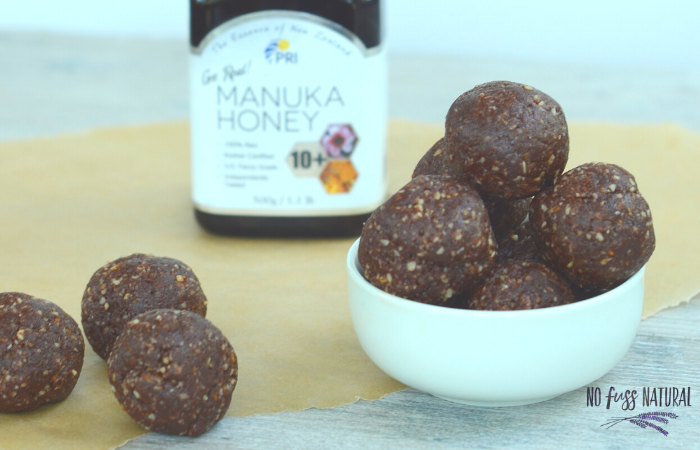 snack-sized bliss balls with manuka honey